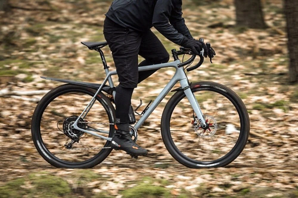 None Ass Savers Mudder Mini Gravel priekinis purvasaugis - juodas