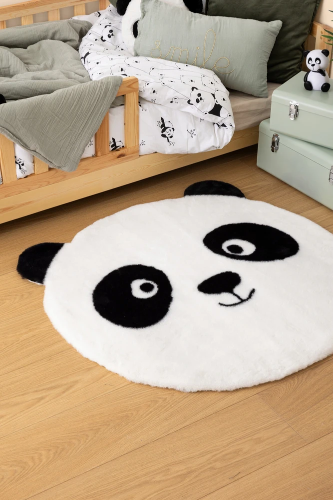 Atmosphera APVALUS DEKORATYVINIS KILIMAS VAIKAMS 100X1,5 CM PANDA SU ŠYPSENOS AUSIS