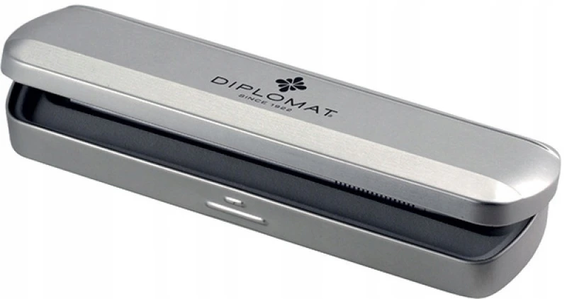 Automatinis rašiklis Diplomat Esteem juodas lacquer, 0,7 mm.