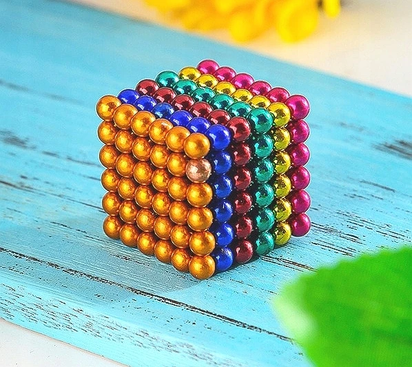 Avante Neocube magnetiniai rutuliai 5 mm, 216 spalvingi vnt
