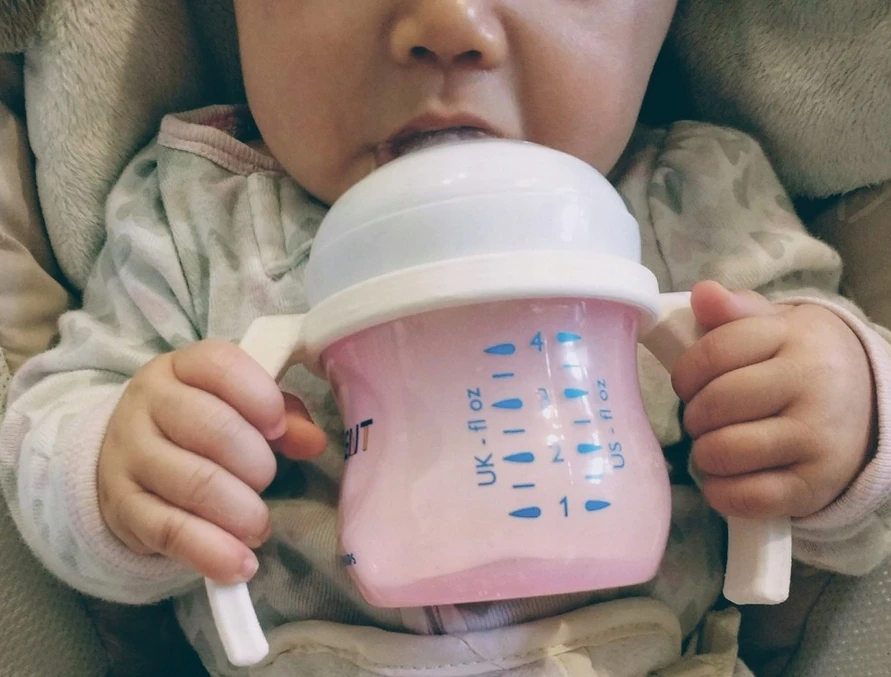 Avent buteliuko laikiklis 125 ml ir 260 ml rankenos gerina sukibimą BIODEGR.