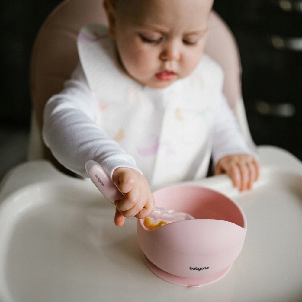 Baby Ono Vaikiškų indų rinkinys, dubuo ir lėkštė su siurbtuku, rožinis šaukštelis