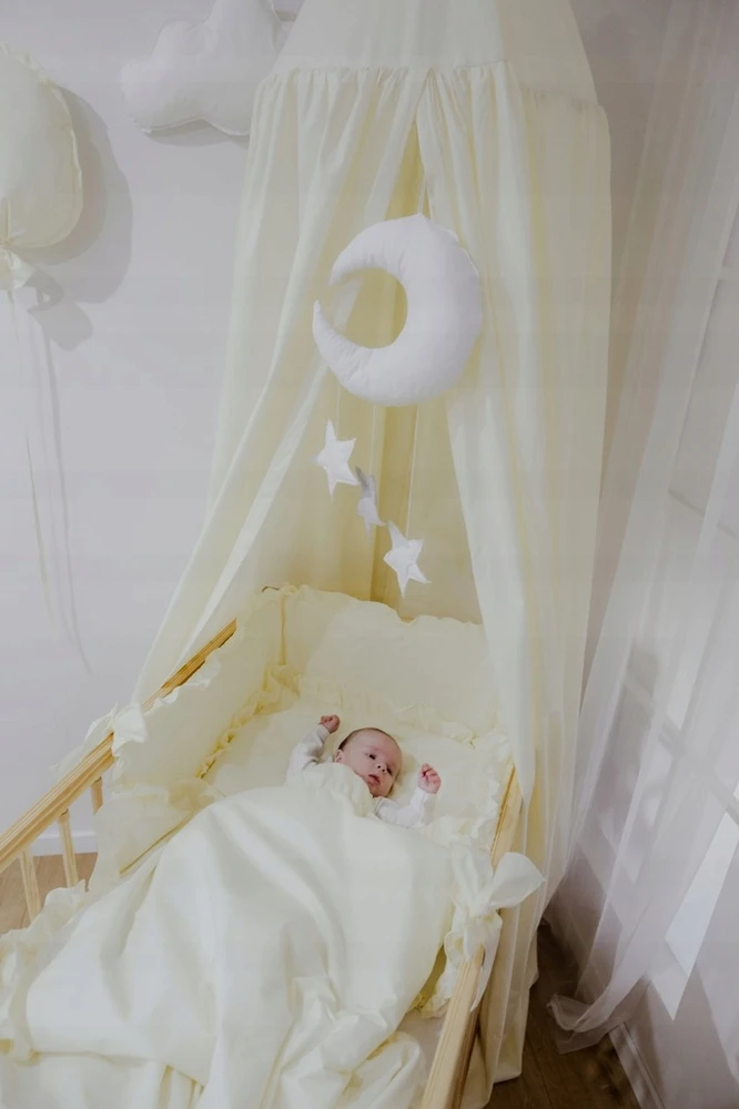 Baby Raj 2el Patalynė 135x100 falbanka do łóżeczka medvilnė -spalva jasny beż,śmietanka