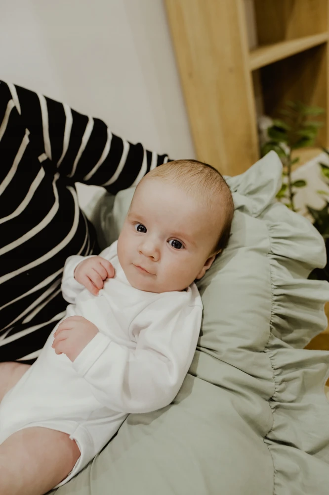 Baby Raj Maitinantis pagalvės užvalkalas raguoliams šerti - purvinas rožinis, pudra