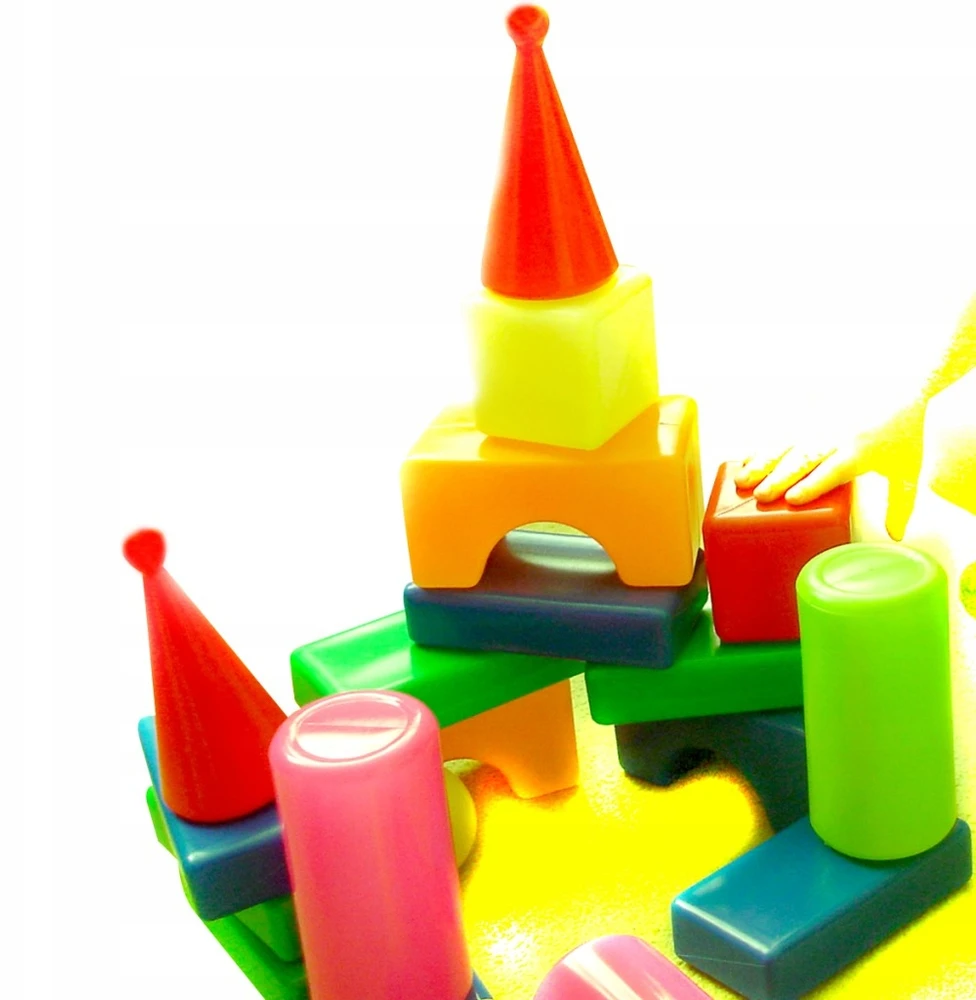 Macyszyn Bączek Plastikiniai kubeliai, 18 vnt (8096) 5098