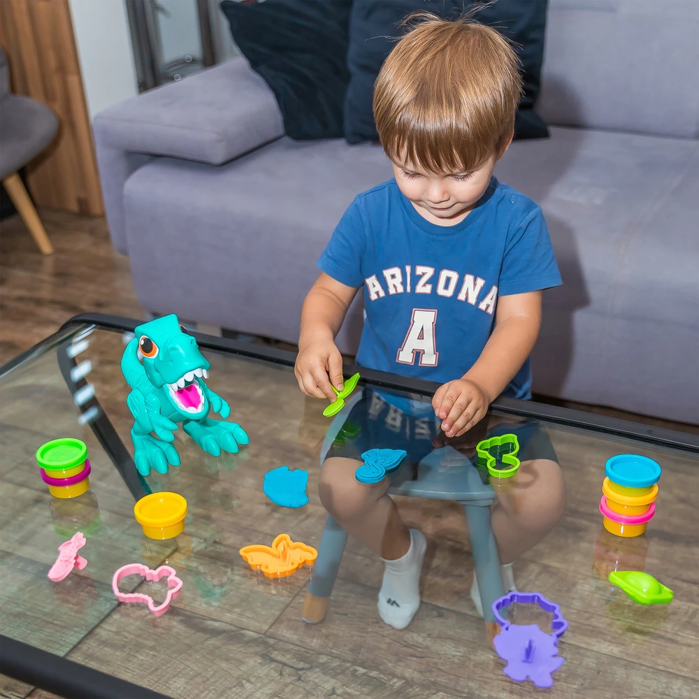 Bajkowy Kuferek CASTRY PASTE FUN FEED DINOZAURO + PRIEDŲ RINKINYS