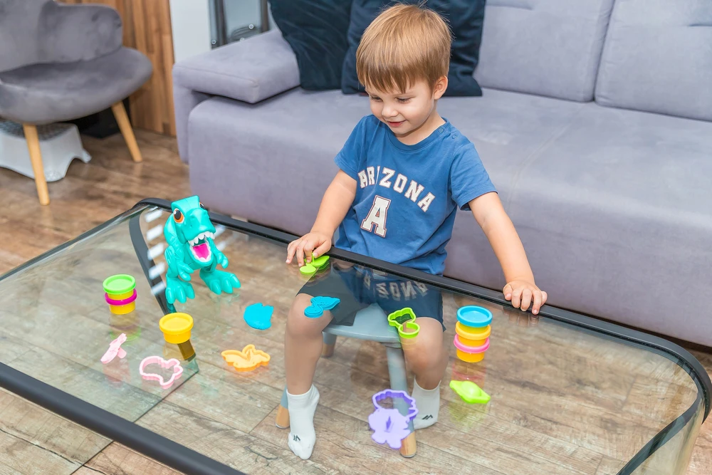 Bajkowy Kuferek CASTRY PASTE FUN FEED DINOZAURO + PRIEDŲ RINKINYS