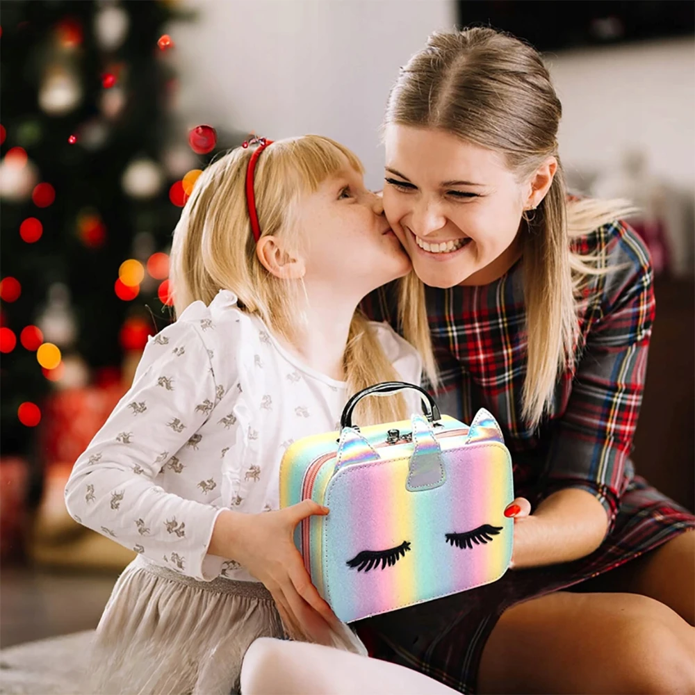 Bajkowy Kuferek MAKIAŽAS IR NAGŲ KOSMETIKOS RINKINYS RAINBOW MAKE UP NAGŲ LAKAS