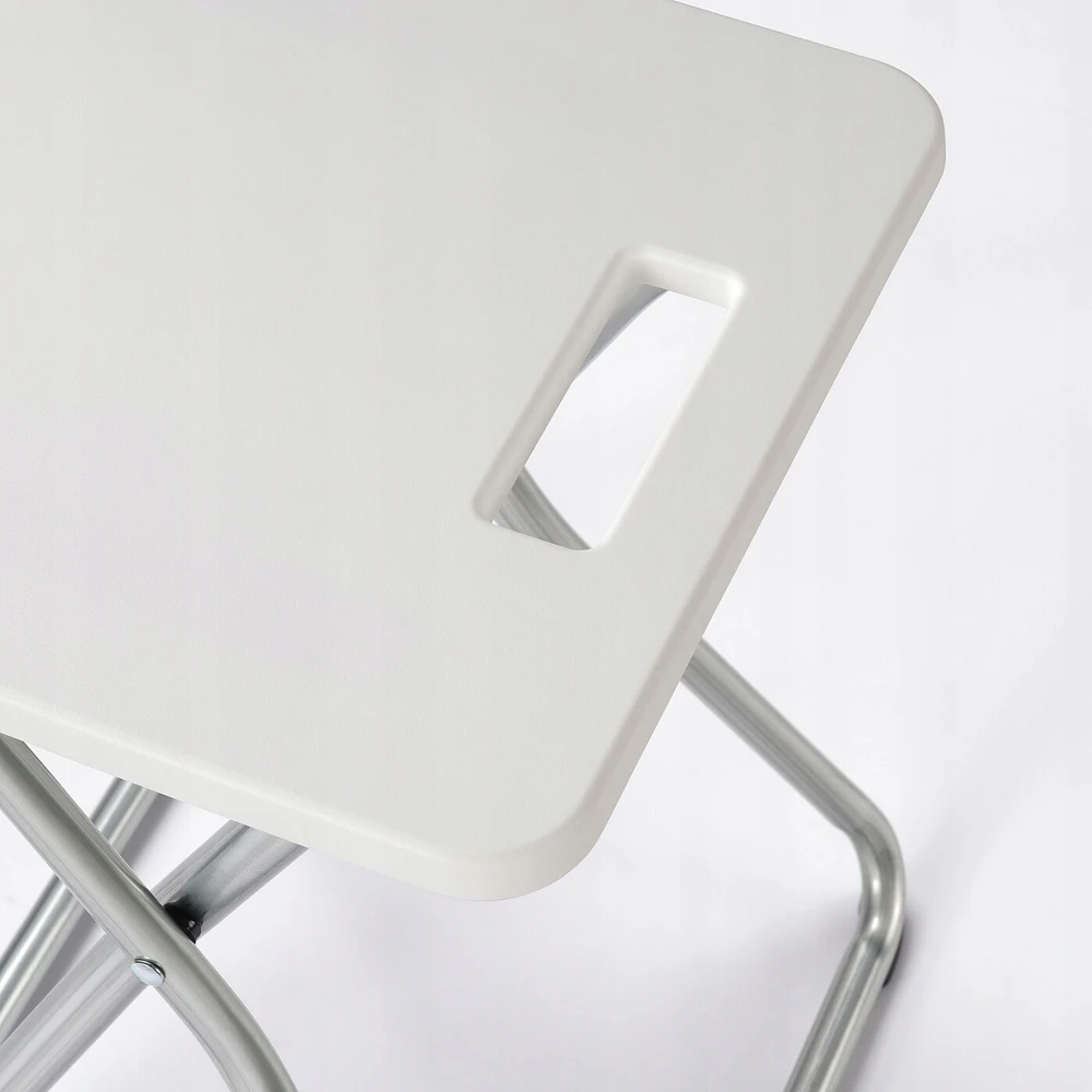 Balta sulankstoma taburetė IKEA GUNDE Balta sulankstoma taburetė, keliamoji galia iki 100 kg