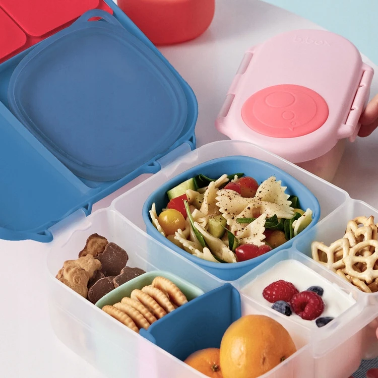 B.BOX Ocean Silikoninis indelis su dangteliu priešpiečių dėžutei 400ml mėlyna