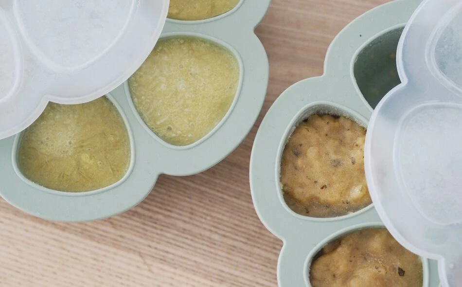 BEABA SILIKONINIS KŪDIKIO MAISTO KONTEINERIS MULTIPORTIONS XL 6X150 ML SAGE Žalias