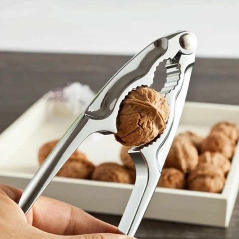 „BergHOFF NUTSCRACKER STRONG TONGERS“.