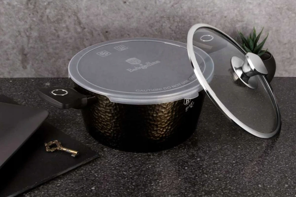 Berlinger Haus TITANIUM POT 24 CM INDUKCINIŲ DUJŲ NEPRIKLANTAS DALIS SU dangteliu