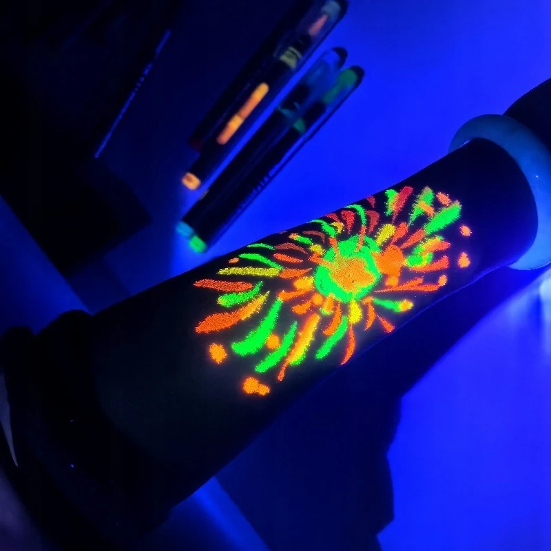 Besthurt UV veido žymekliai vaikams Neoniniai Fluorescent Glow Under UV 10 vnt