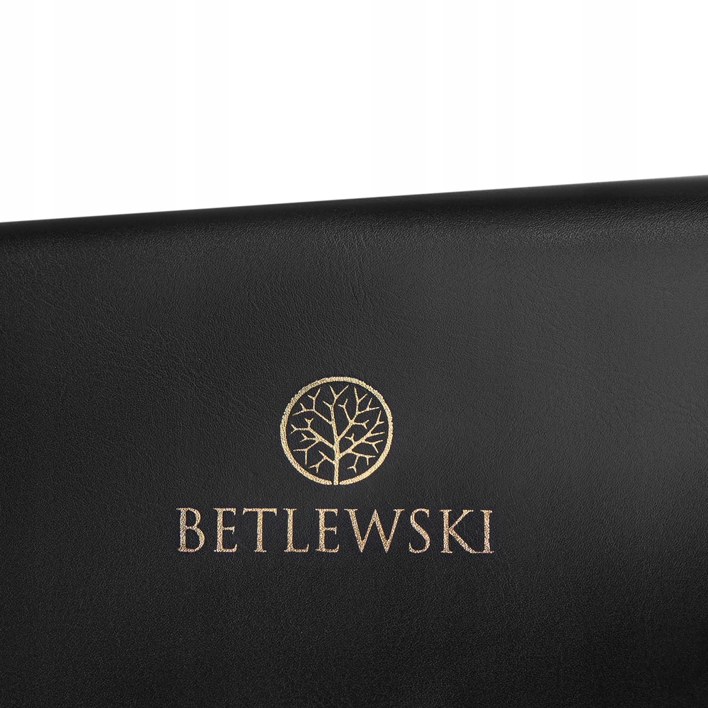 Betlewski Moteriška kosmetinė, praktiška, su užtrauktuku, patogi