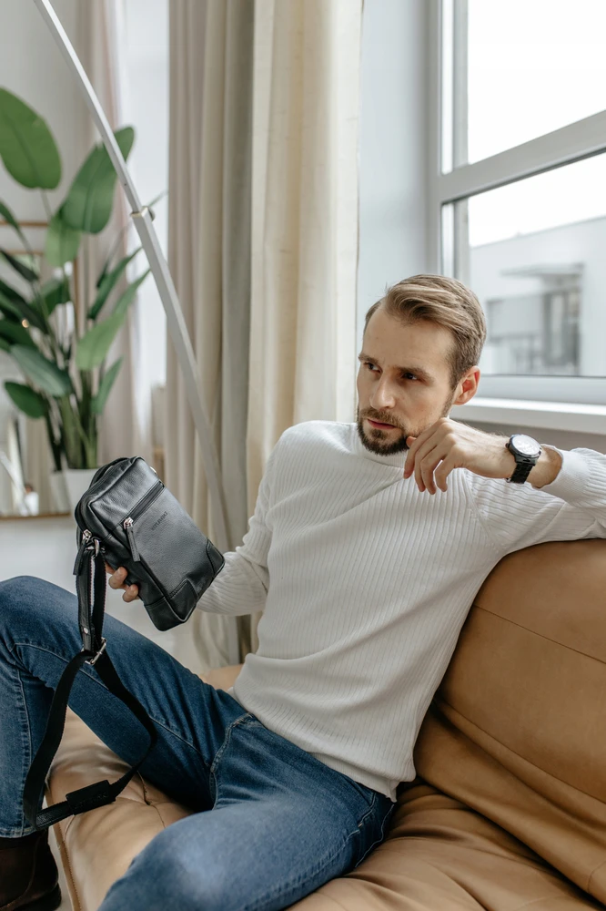 BETLEWSKI Vyriška odinė rankinė ant pečių, patogi ir erdvi