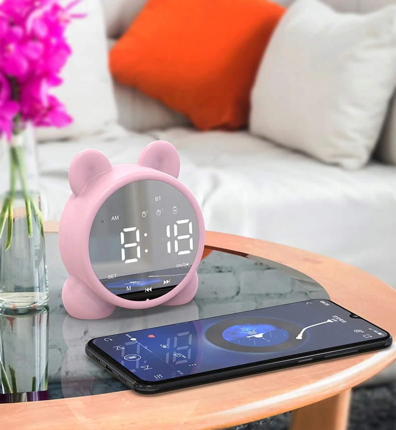 Bez Marki BUDZIK Laikrodis LED Radijas FM Garsiakalbis BLUETOOTH BT LUSTERKO KOTEK Baltas