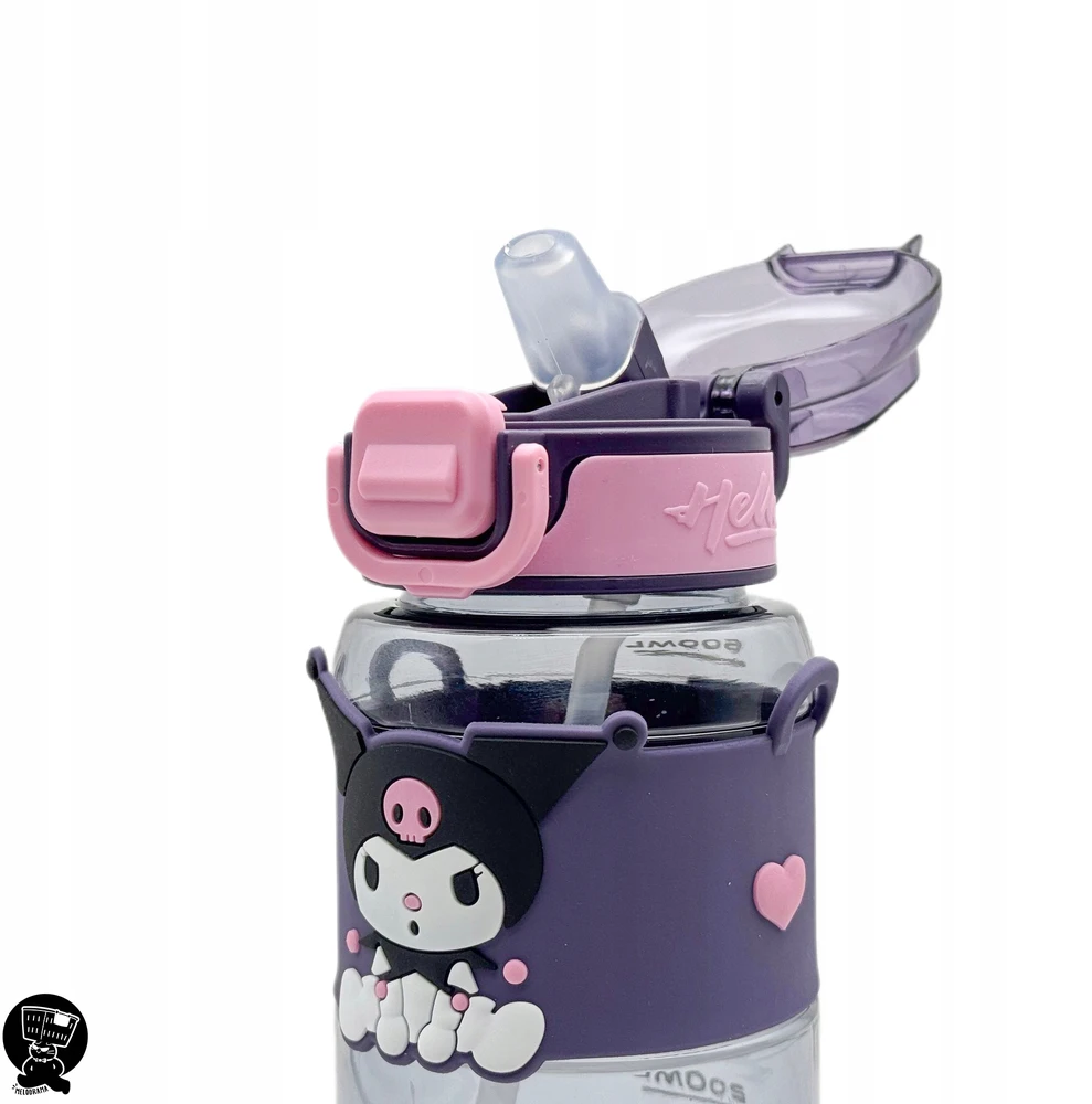 Gertuvė Bez Marki Buteliukas NA WODĘ Z SŁOMKĄ KUROMI 600ML - SANRIO su regulowanym paskiem na ramię