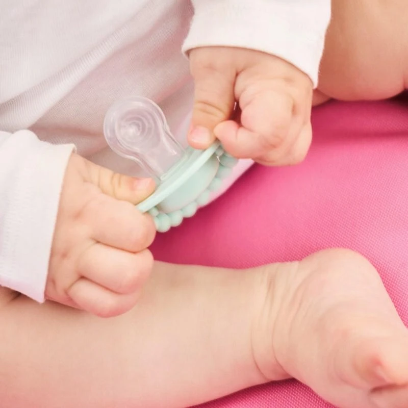 Nuk Bez Marki Čiulptukas LUU Kids Vivid Mint, 3-6 mėn, 1 vnt.
