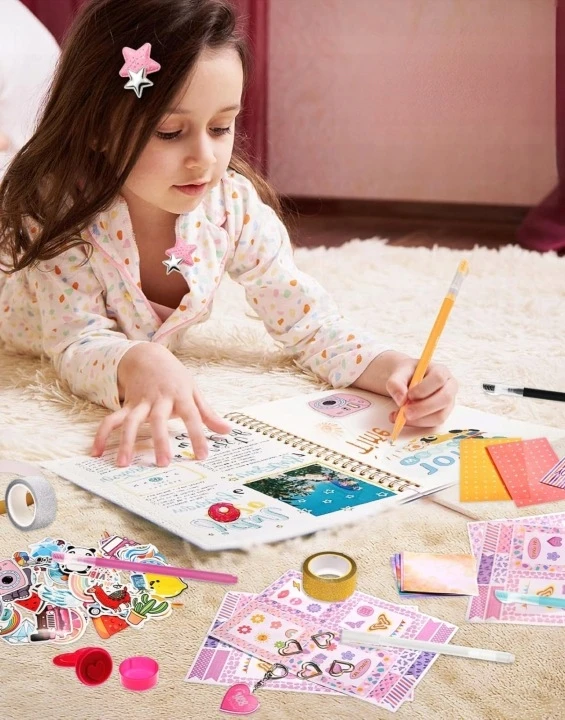 Bez Marki DIENORAŠČIO STIPRIKLAI SCRAPBOOKING „Pasidaryk pats“ KŪRYBINIS RINKINYS MERGAITĖMS UŽRAŠŲ KADĖTIS
