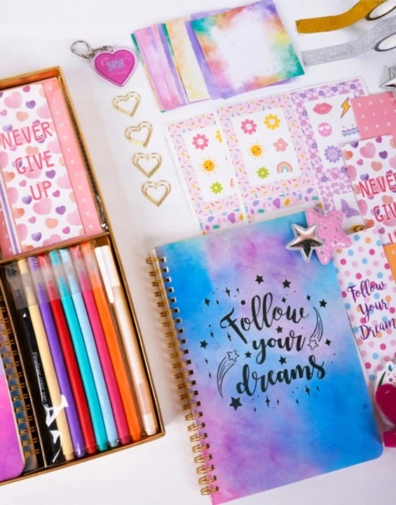 Bez Marki DIENORAŠČIO STIPRIKLAI SCRAPBOOKING „Pasidaryk pats“ KŪRYBINIS RINKINYS MERGAITĖMS UŽRAŠŲ KADĖTIS