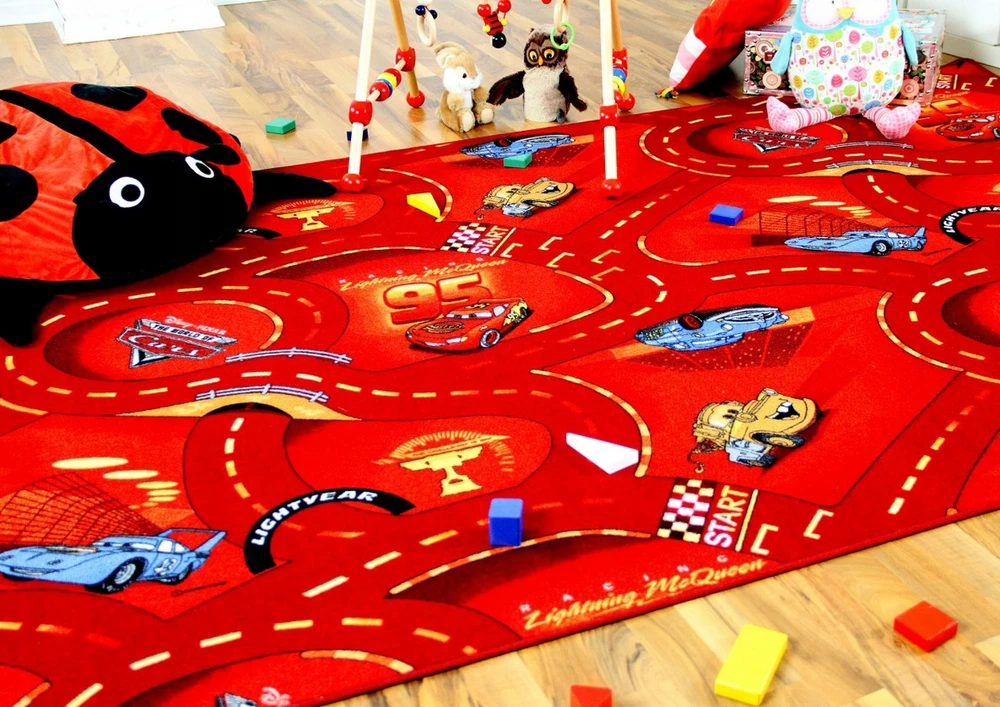 Bez Marki Dywanik dziecięcy Disney CARS – Zygzak McQueen dydis 200x350 raudona