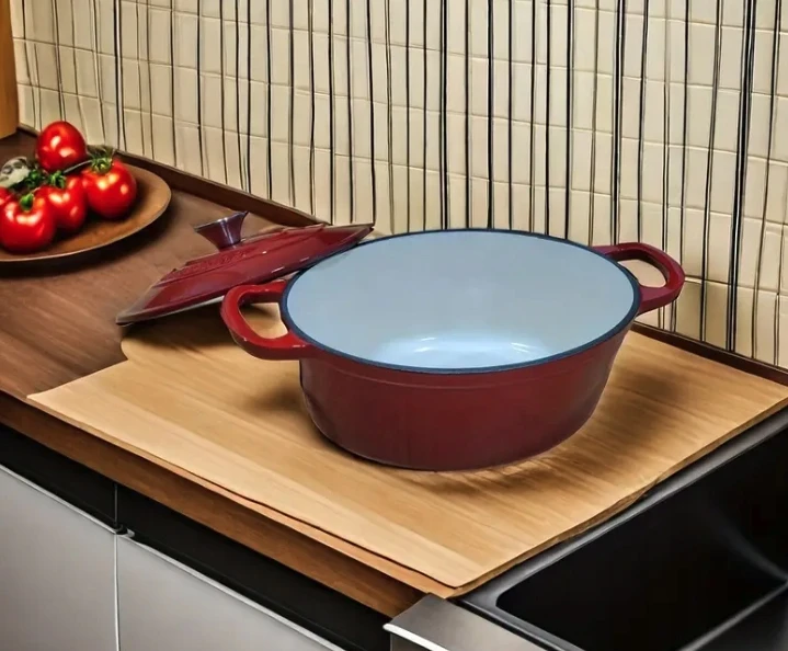 Bez Marki EMALINIS KETUS PUODAS SU DANGIU DUJINĖ KROSTELĖ 28cm RAUDONA