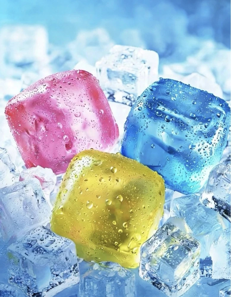 Needoh Bez Marki GNIOTEK ICE CUB 5cm ANTISTRESINIS ŽAISLAS GNIOTEKAS