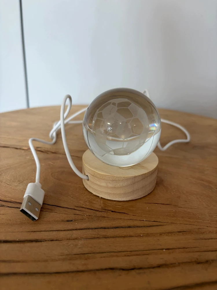 Bez Marki Lampka Stołowa Kula su Oświetleniem LED Kamuolys 6cm.C&E