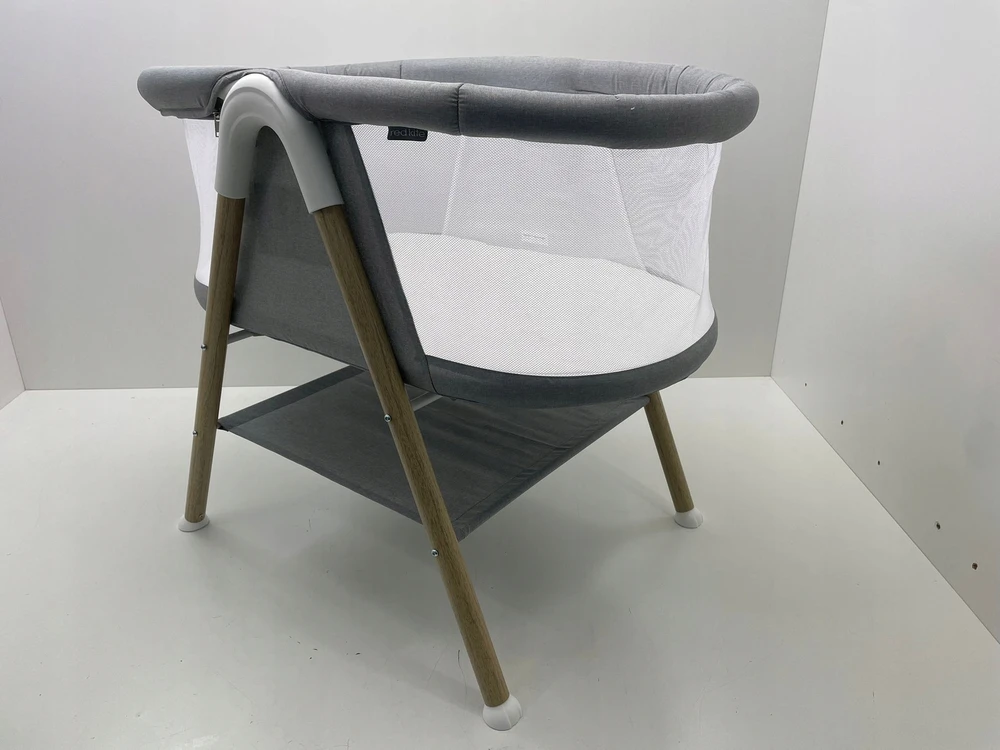 Bez Marki Lovytė Raudona Kite Snooze Crib pilka