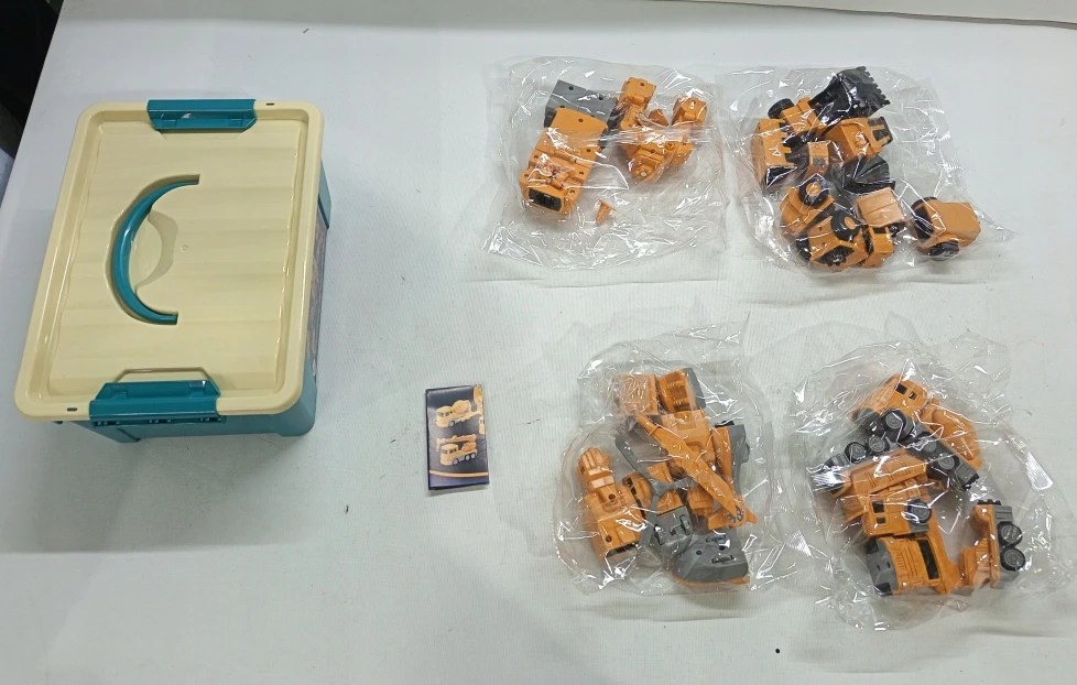 Bez Marki MAGNETINIAI ŽAISLAI STATYTI AUTOMOBILIUS IR Sunkvežimius XXL RINKINYS