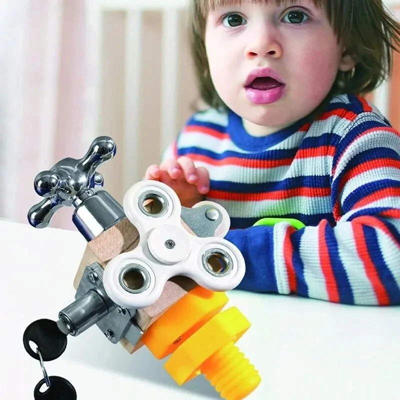 Bez Marki Medinis Montessori BUSY CUBE Manipuliacinis kubas