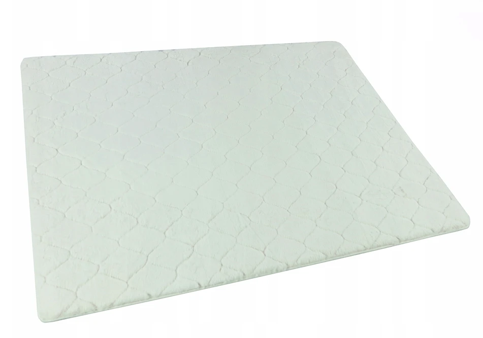 Bez Marki MIĘKKI DYWAN KRÓLIK 120x160 PLUSZ KREM - KONICZYNA