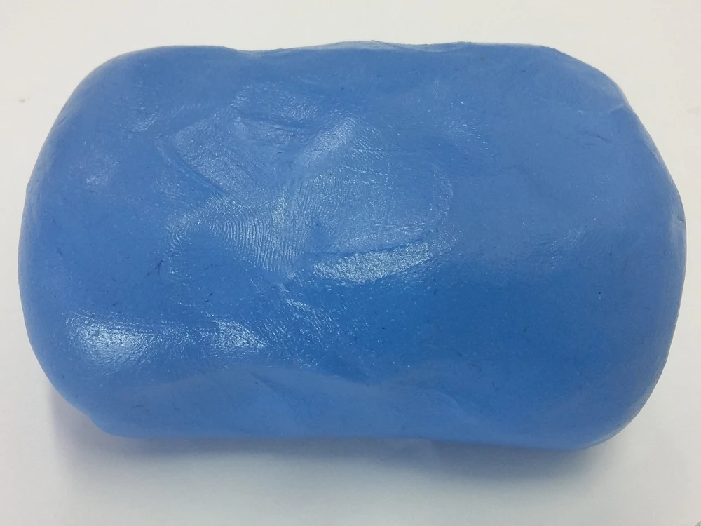 Bez Marki Modelina mėlyna ART OF COLOURS termoutwardzalna 0,1kg / 100 gram