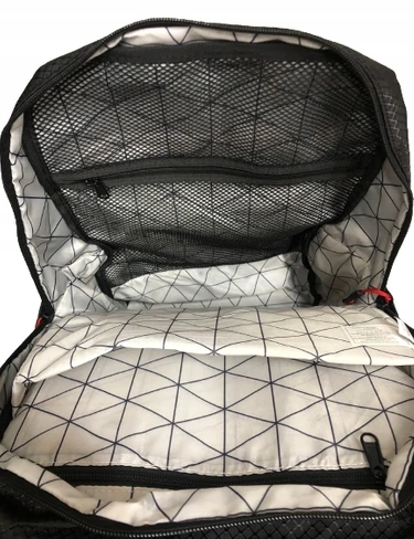 Bez Marki Musto Essential 25l kuprinė, juoda