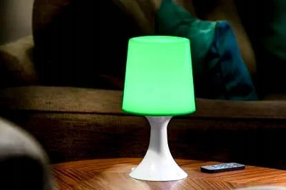 Bez Marki Naktinė lempa LAMPA STOŁOWA NA SZAFKĘ NOCNĄ KOLOROWA LED RGB + Pultas