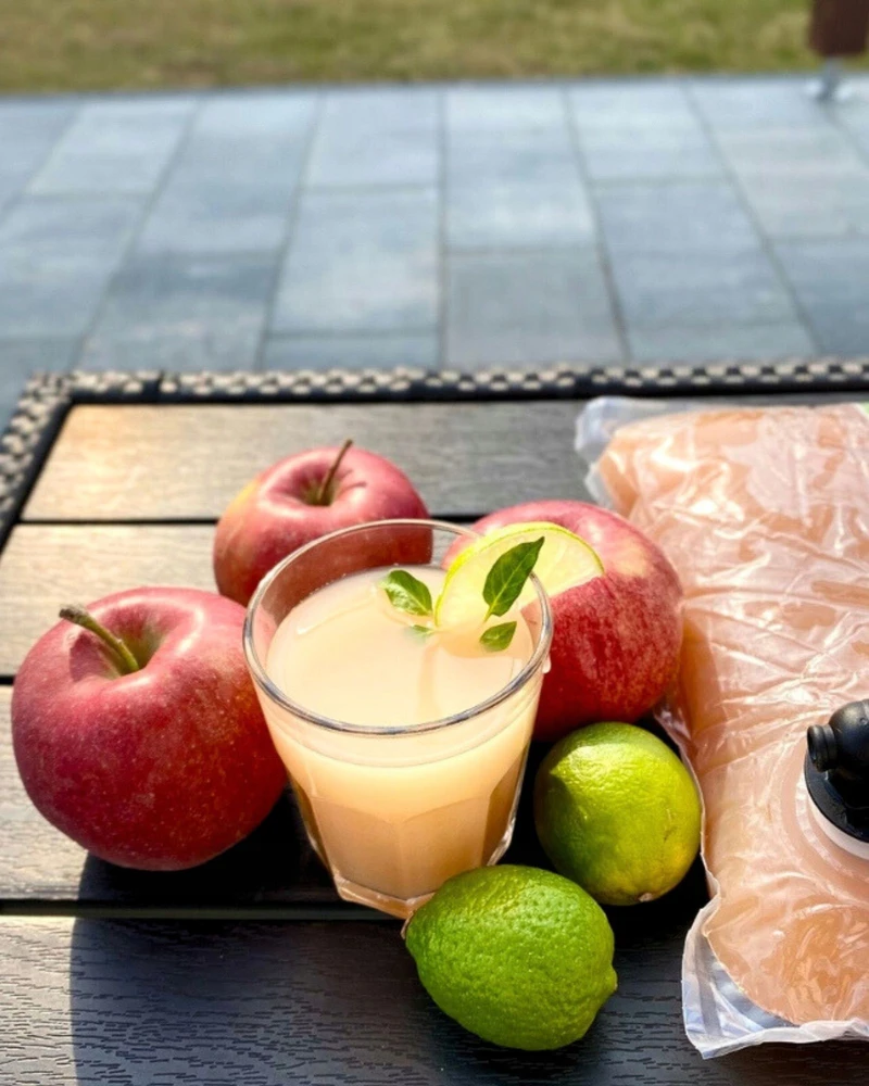 Bez Marki Natūralios 100 % NFC sultys, spaustos obuolių ir žaliųjų citrinų sultys, 5 l be cukraus
