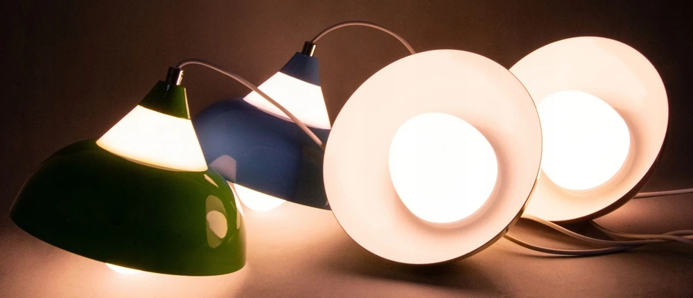 Pakabinamas šviestuvas Bez Marki NOWOCZESNA LAMPA LED WISZĄCA SUFITOWA ŻYRANDOL NA PILOTA 3 BARWY ŚWIATŁA