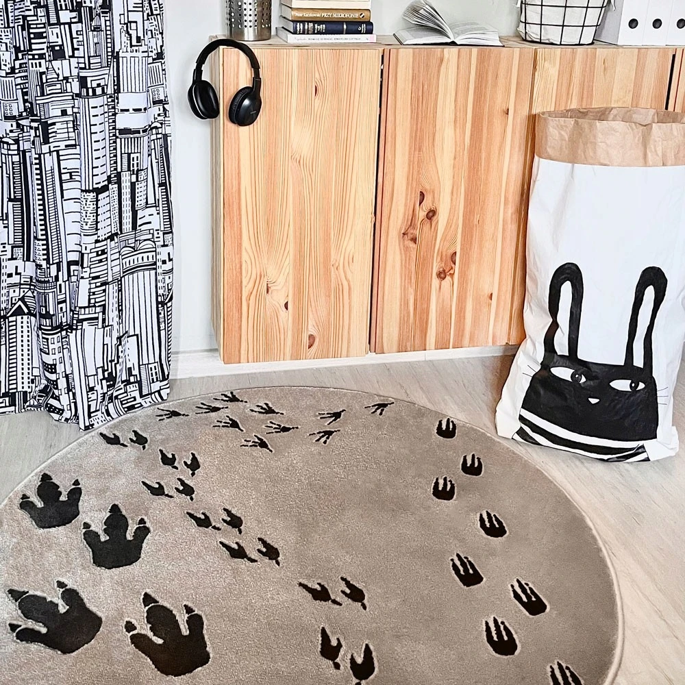 Bez Marki Okrągły sensoryczny dywan DINOZAURY 3D 133cm smėlio spalva NOYA Design