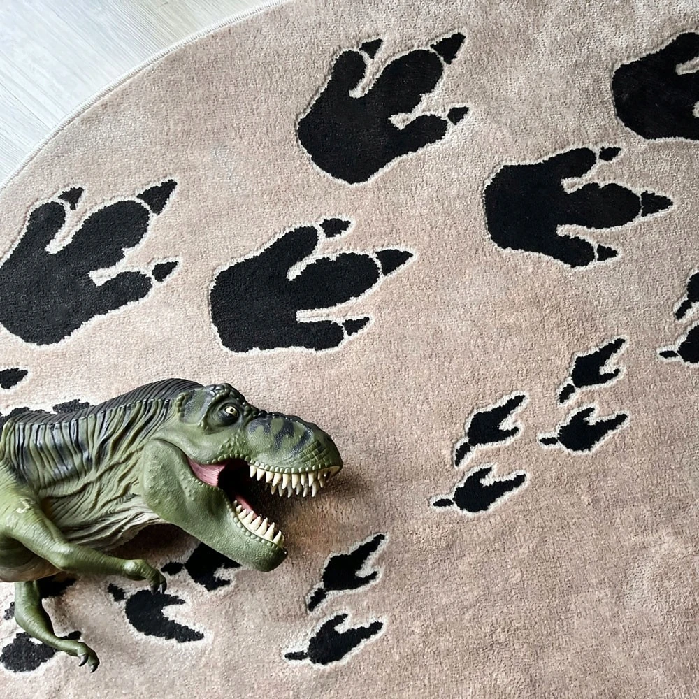 Bez Marki Okrągły sensoryczny dywan DINOZAURY 3D 133cm smėlio spalva NOYA Design