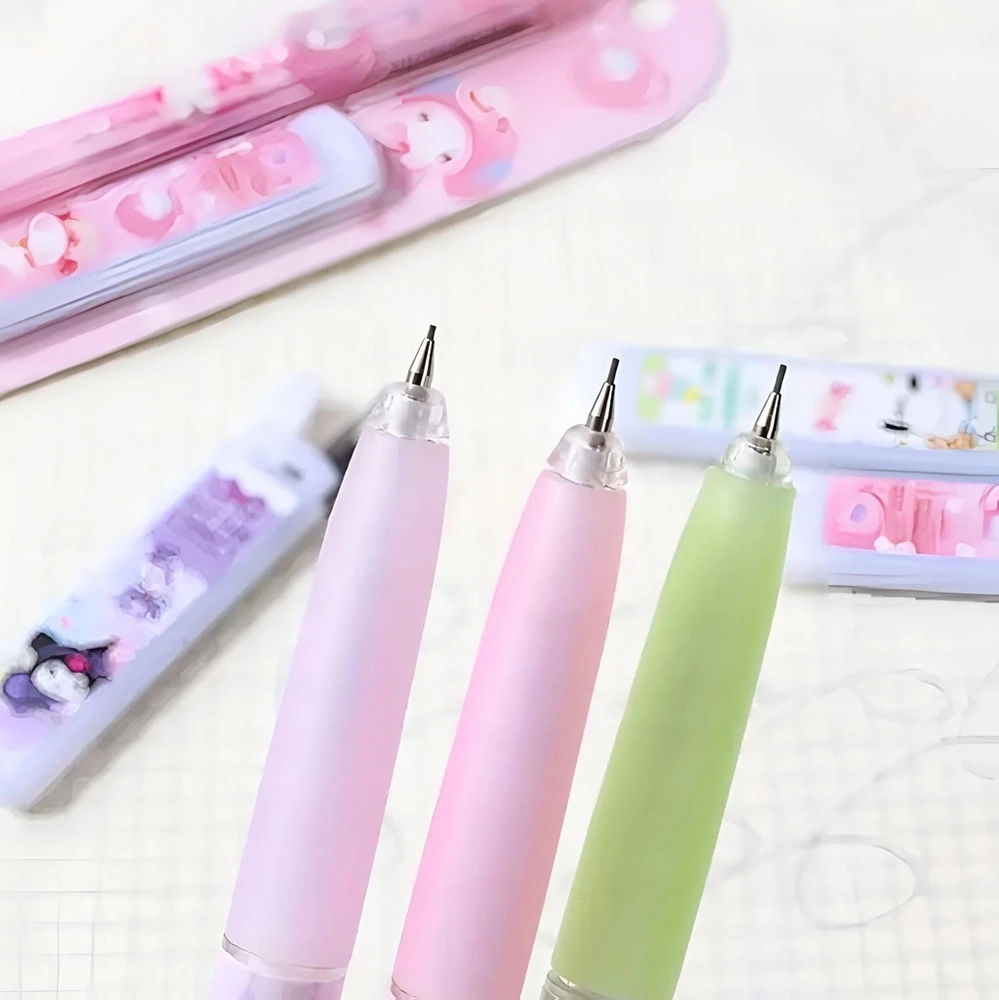 Bez Marki OŁÓWEK AUTOMATYCZNY 1 SZT. SANRIO KAWAII Rinkinys WKŁADÓW 20 SZT. KUROMI