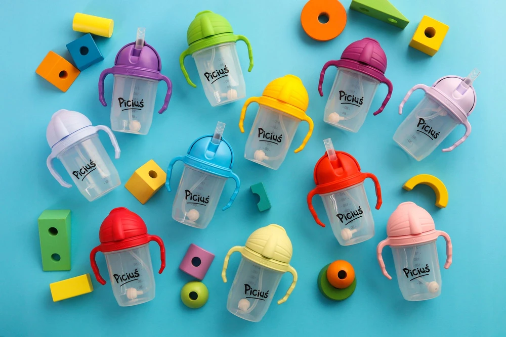 Bez Marki Piciuś Sippy buteliukas vaikams su svertu šiaudeliu 240 ml 6m+ FIG
