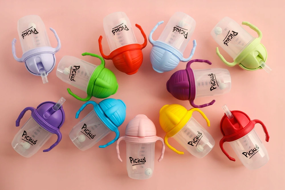 Bez Marki Piciuś Sippy buteliukas vaikams su svertu šiaudeliu 240 ml 6m+ FIG