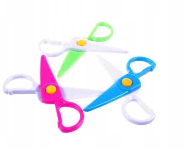 Bez Marki Plastikinės vaikiškos žirklės 12 cm