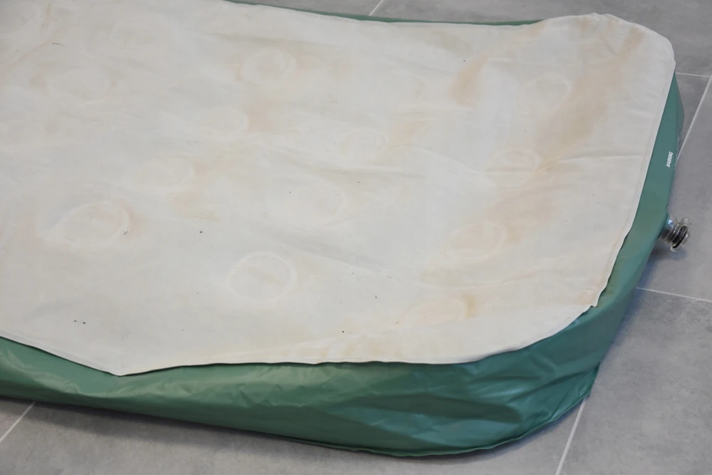 Bez Marki Pripučiamas čiužinys Brace Master 203x152x28 cm, žalias