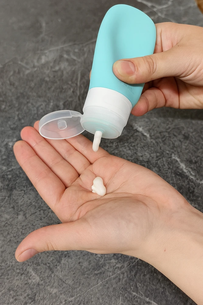 Bez Marki Rinkinys 4 kelioninių silikoninių buteliukų 90ml skysčiams