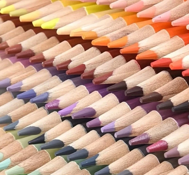 Bez Marki Rinkinys 72 kredek kolorowych w etui profesjonalne kredki do rysowania szkicu