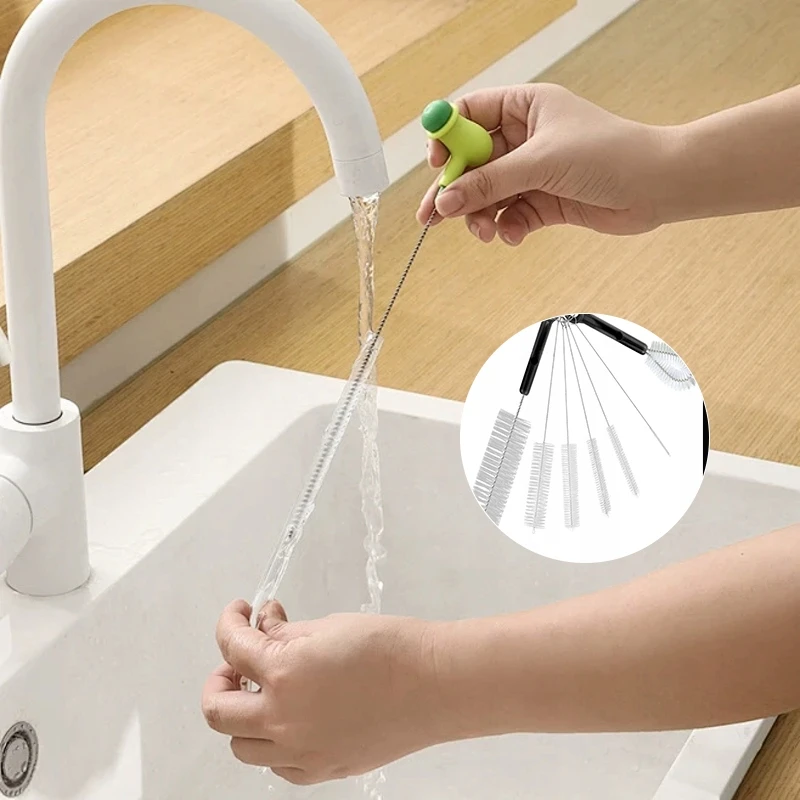 Bez Marki ŠEPEČIAI ŠIAUDULIAMS IR BUTELIUI VALYTI 7 vnt. Kalėdinės dovanos