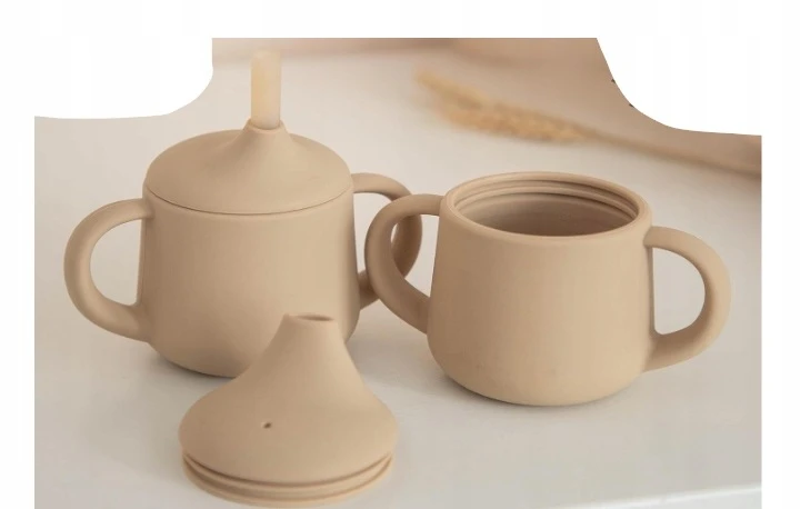 Bez Marki SILIKONINIS PUODULIS VAIKAMS MOONKIE 3IN1 SU ŠIAUDU IR RANKENĖLĖMIS 120 ML BEIGE