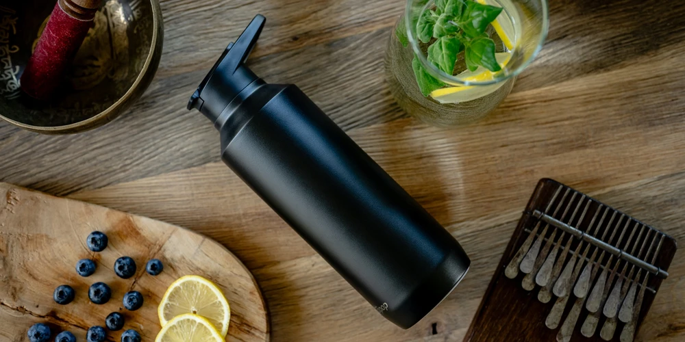 Bez Marki Terminis gertuvė Gopop Cool Portable 750 ml, juoda